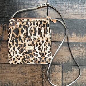 🤎GUESS Animal Print Crossbody Bag